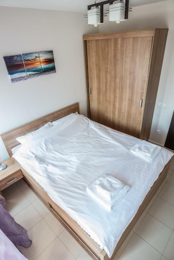 Neptun Blue Apartament Ngoại thất bức ảnh