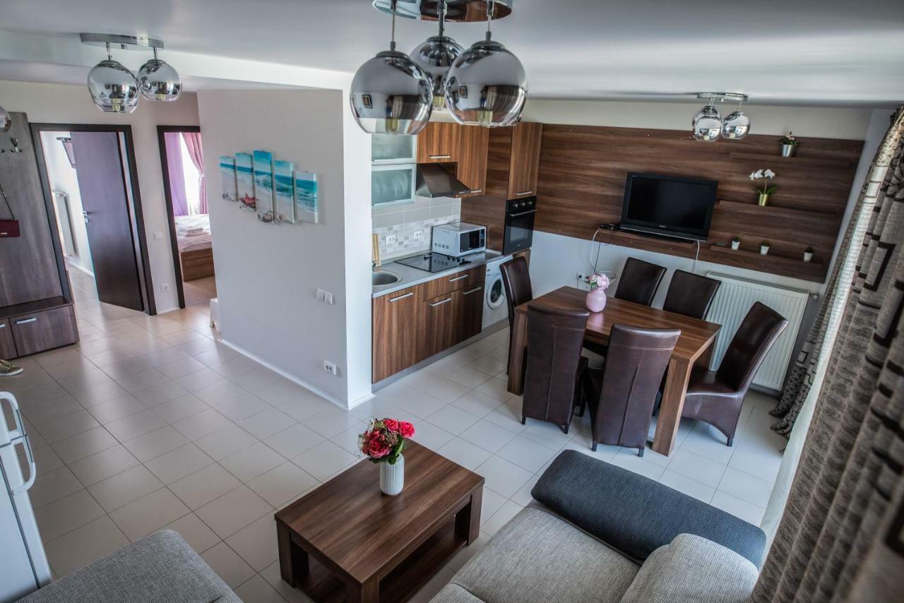 Neptun Blue Apartament Ngoại thất bức ảnh