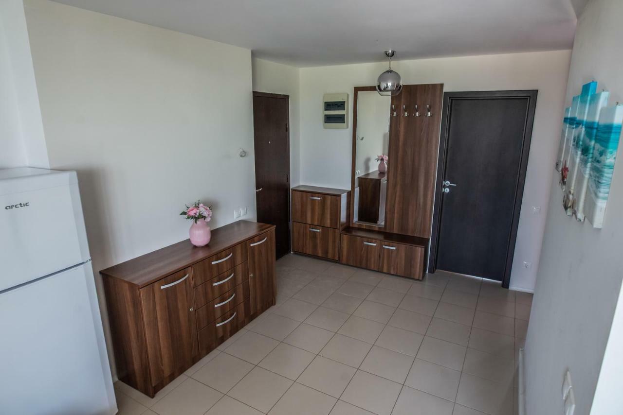Neptun Blue Apartament Ngoại thất bức ảnh