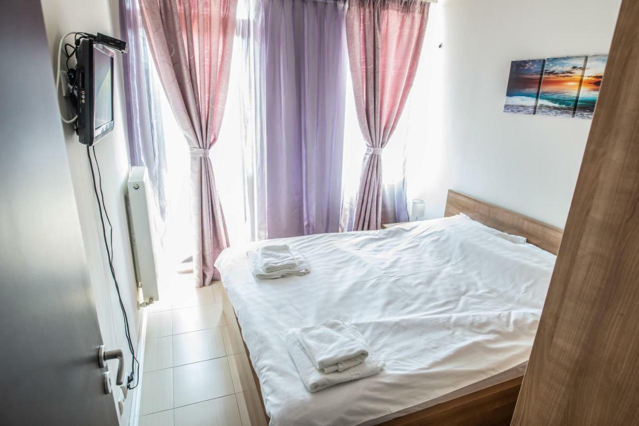 Neptun Blue Apartament Ngoại thất bức ảnh
